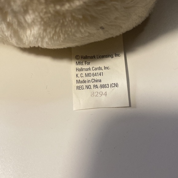 Valentines Teddy Bear 🧸 Plush Shakes/Sings & Anagram LED Singing Balloon 🎈 - Picture 3 of 7